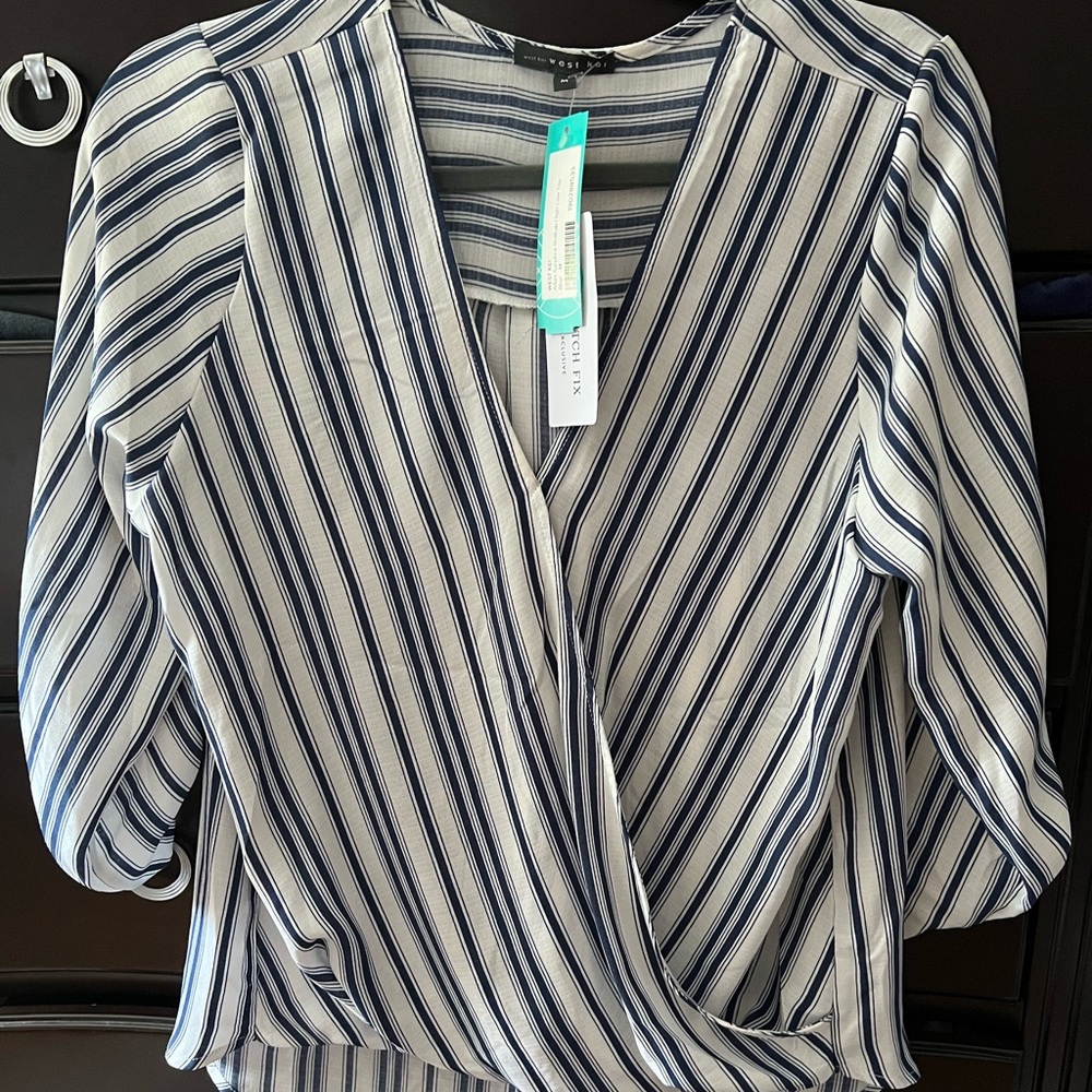 West Kei Allan Surplice high low top